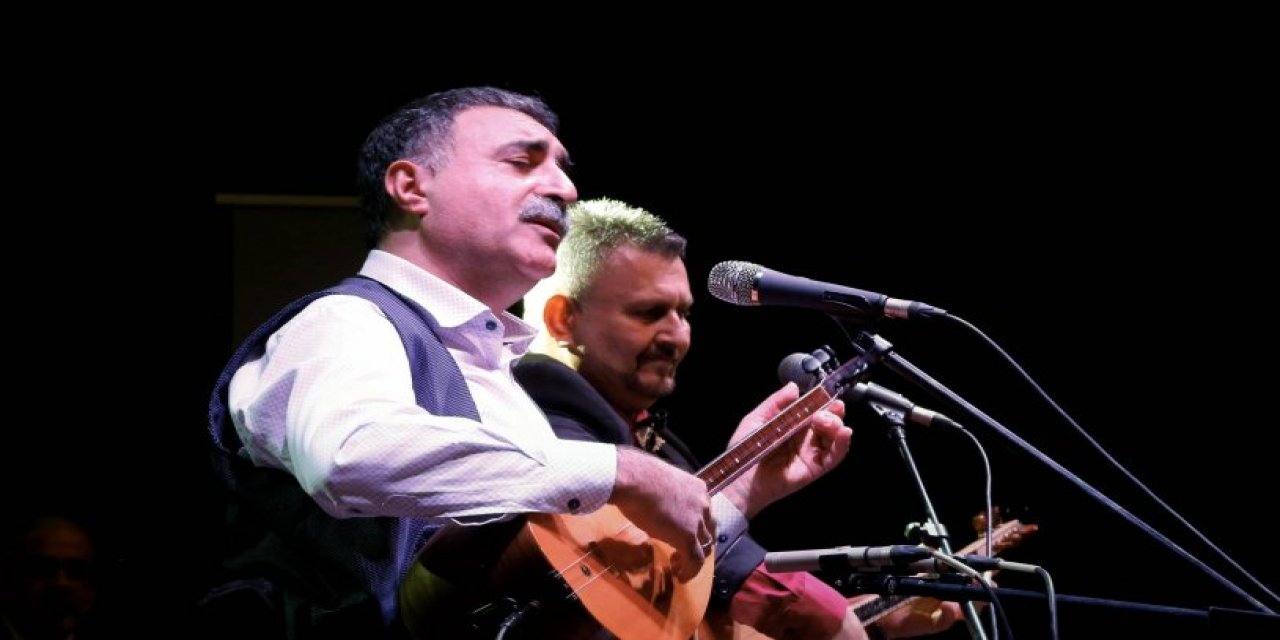 Erdal Erzincan sevgisi salonlara sığmadı