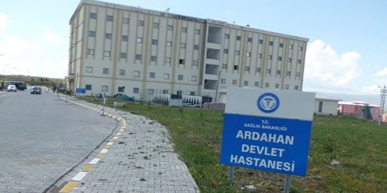 Ardahan Devlet Hastanesinde Covid-19 nedeniyle bazı ameliyatlar iptal edildi
