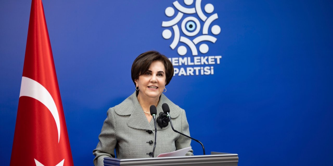 Gaye Usluer: "Doktorlar yoksulluk sınırının altında yaşıyor"