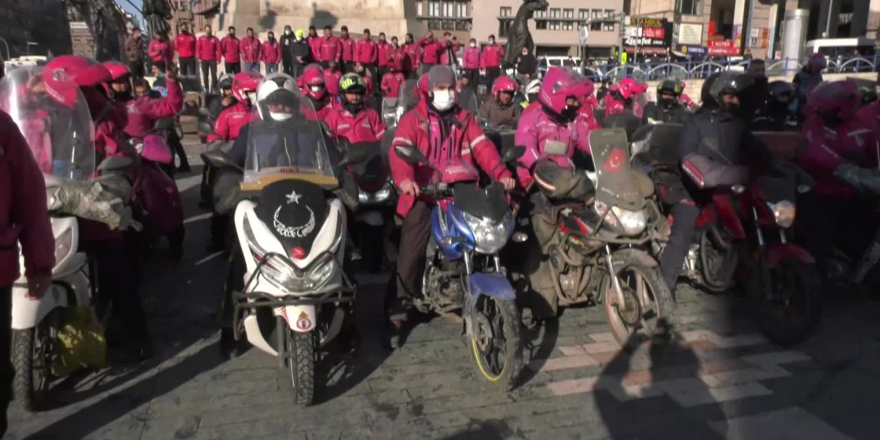Yemeksepeti motokuryeleri: "Onlar açıklama yapmadan biz meydanlardan çekilmiyoruz"