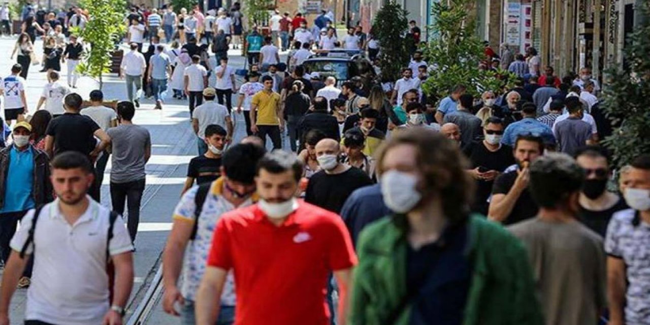 AKP yöneticisinden vakıf açıklaması: 'Gençlerin, bizim ismini bile telaffuz edemedikleri STK’larımıza ilgi duymasını beklemek çok zor'