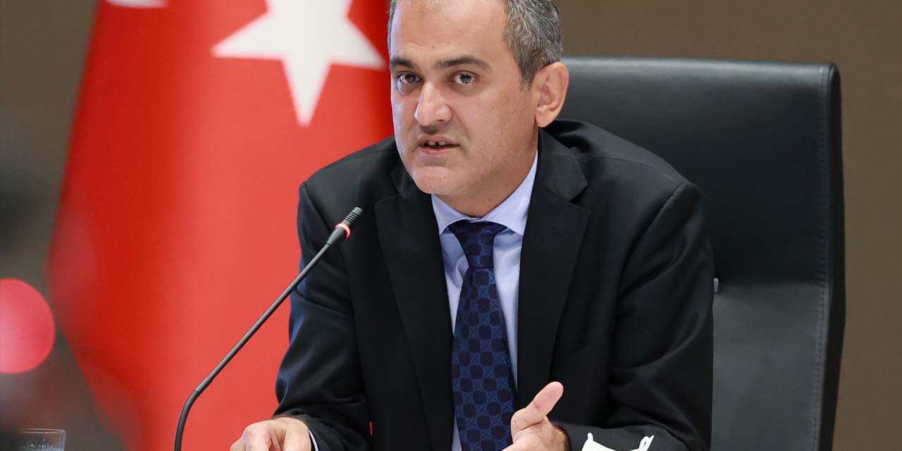 Bakan Mahmut Özer açıkladı: Yüz yüze eğitim devam edecek mi?