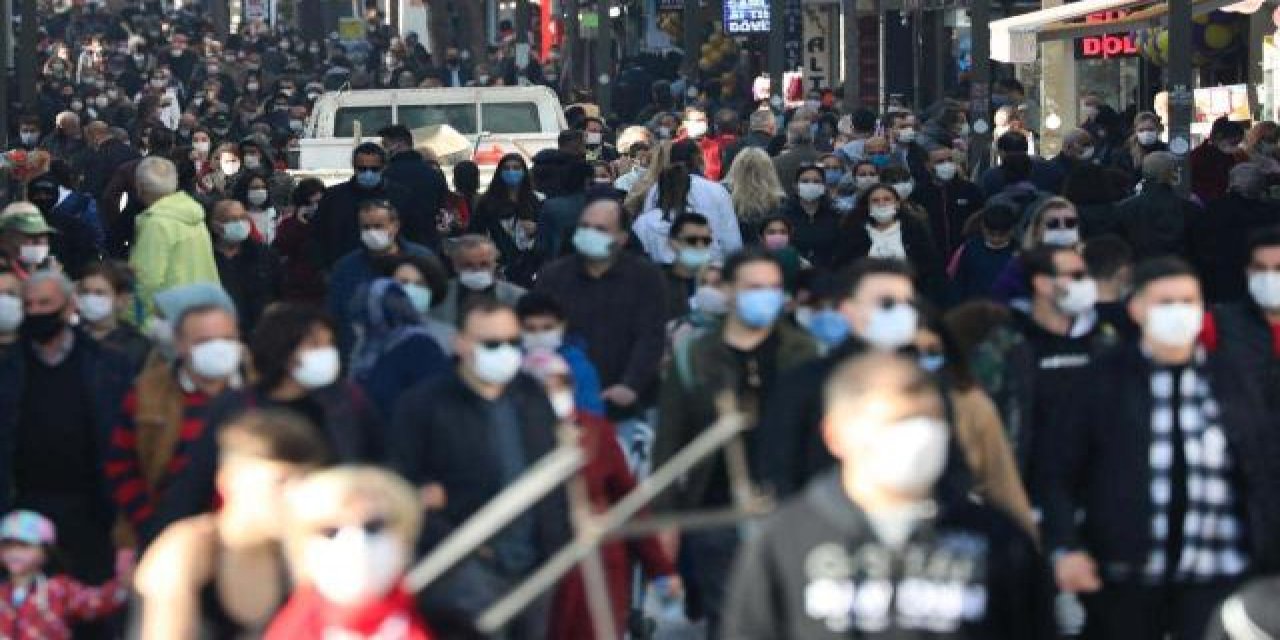 Bilim Kurulu Üyesi'nden korkutan Omicron açıklaması: "Yükselme eğilimi devam edecek"