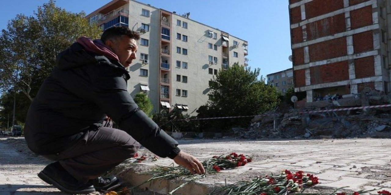 Enkaz başından ayrılmadı, 17 kişiyi tek tek teşhis etti