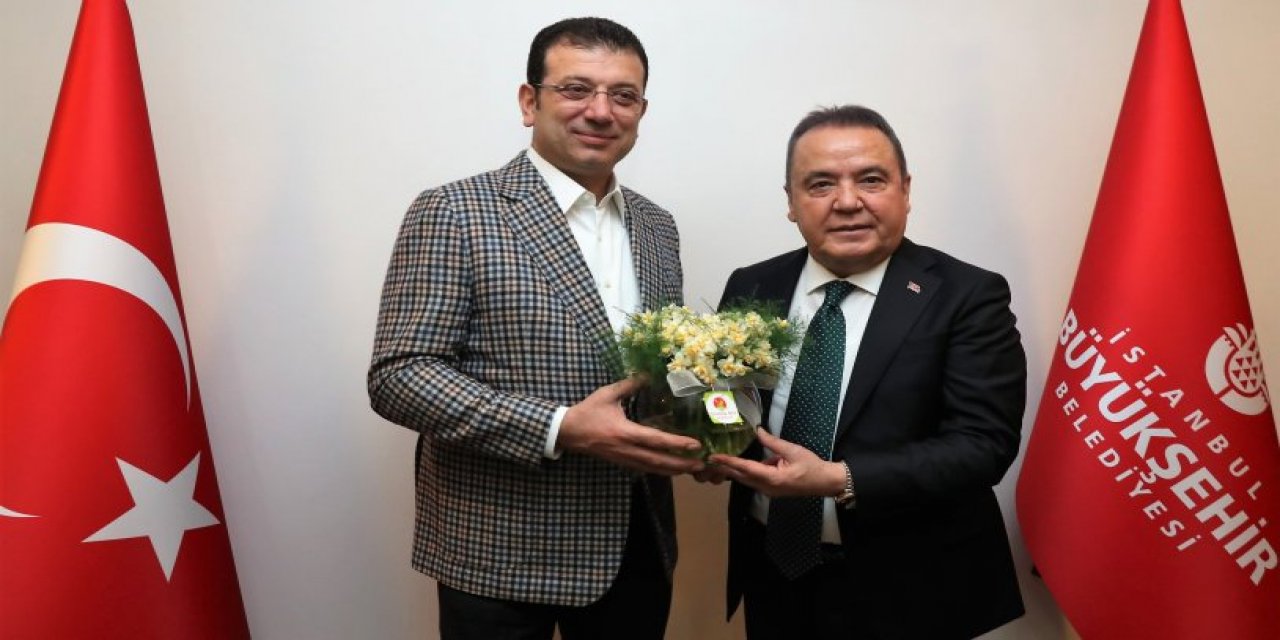 Muhittin Böcek'ten Ekrem İmamoğlu'na ziyaret
