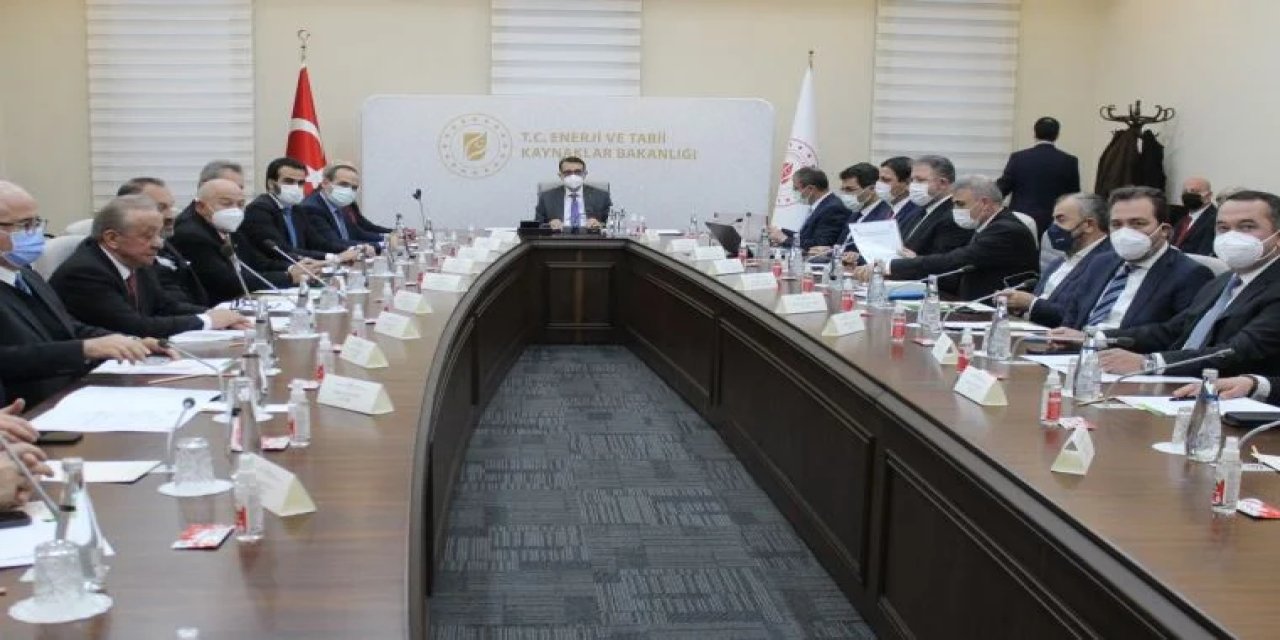 Elektrikte kritik zirve: Zamlar geri alınacak mı?