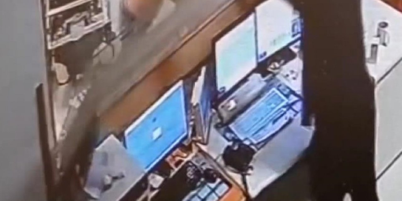 Tomografi odasında dehşet anları: Sağlık çalışanları kendilerini odaya kilitledi