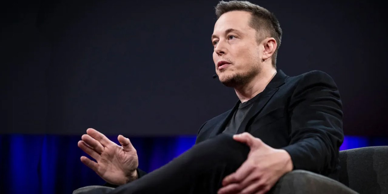 Elon Musk, 'vahşi bir alet' olarak tanımladığı Starship'in yörünge uçuşu için tarih verdi