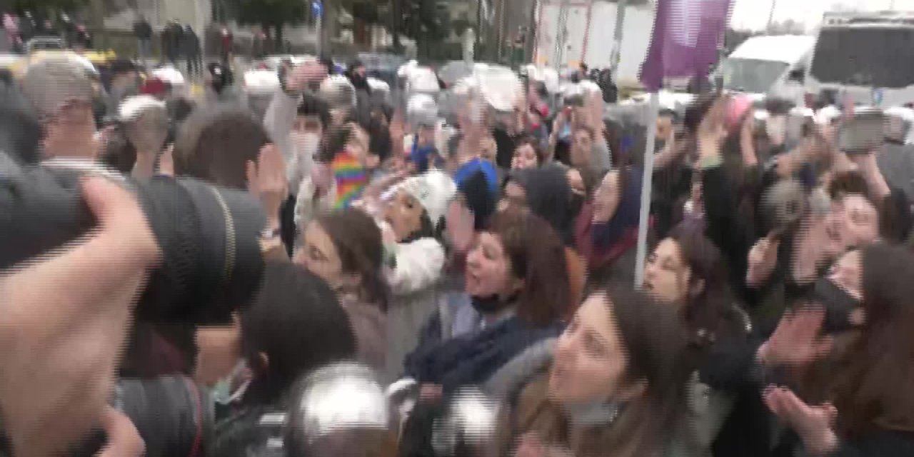 Tencere ve tavalar 'yaralayıcı unsur' sayıldı