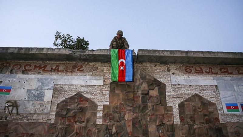 Rus uzman, Azerbaycan'ın işgalden kurtardığı Şuşa'nın önemini anlattı