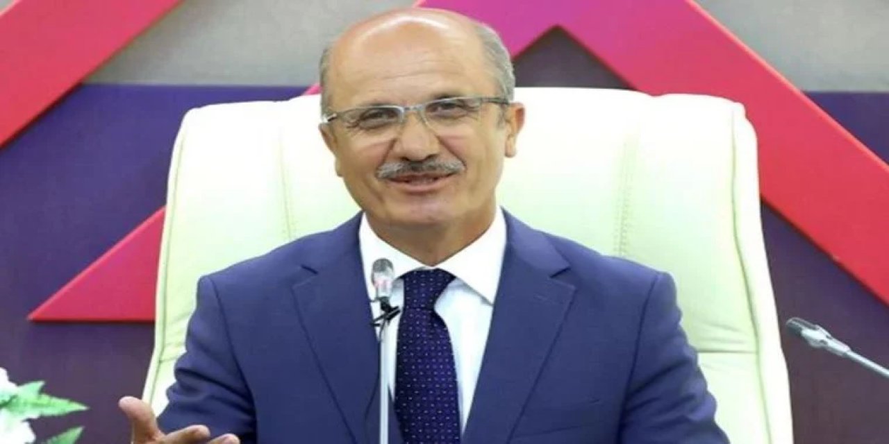 YÖK Başkanı Prof. Dr. Özvar'dan 'baraj puanı' açıklaması: "Amaç daha fazla adayın tercih yapabilmesi"