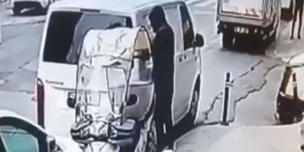 Kuaförde dehşet anları! Kurşun yağmuruna tuttu