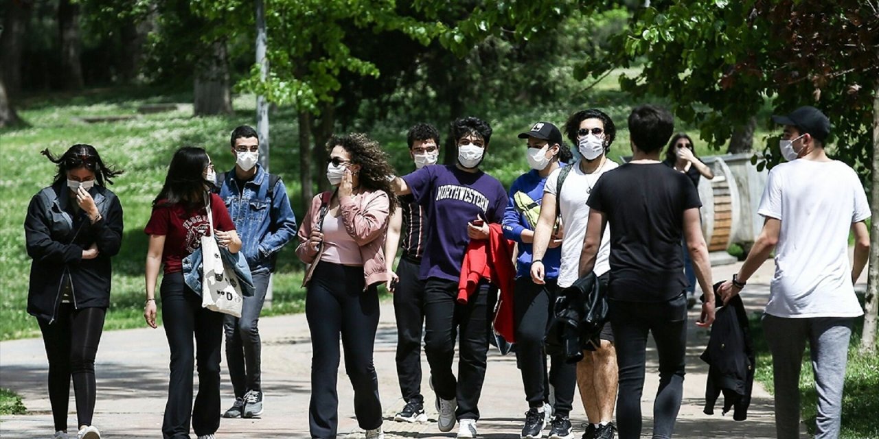 Dikkat çeken Z kuşağı araştırması: Gençler yurt dışında yaşamak istiyor