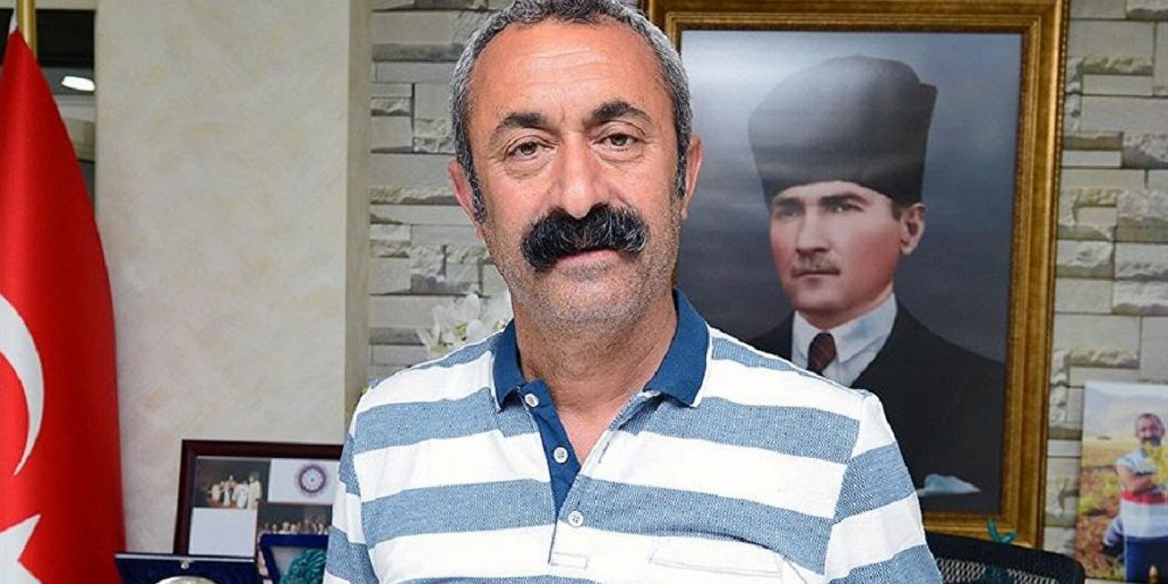 Kaymakam Düzgün Baba Cemevi önünde silahla poz vermişti: Fatih Maçoğlu'ndan tepki geldi