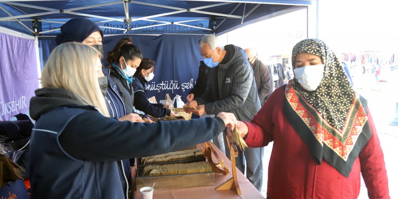 Eskişehir'de yerel tohumlar üretici marketlerde