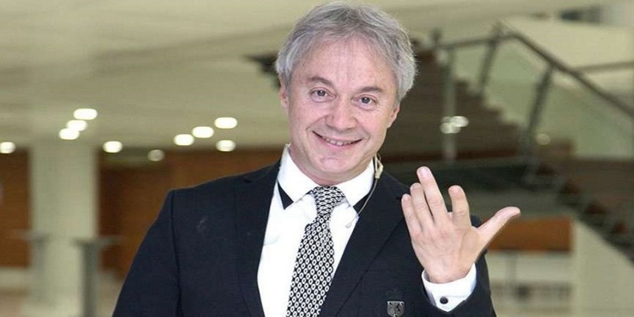 Metin Uca'dan 'yuvarlak masa' göndermesi: 'İşte yerli ve milli masam'