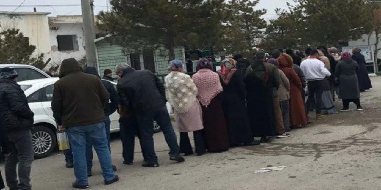 CHP'li Faik Öztrak'tan Erdoğan'ın sözlerine sert tepki: 'Kuyruklar ise milletin...'