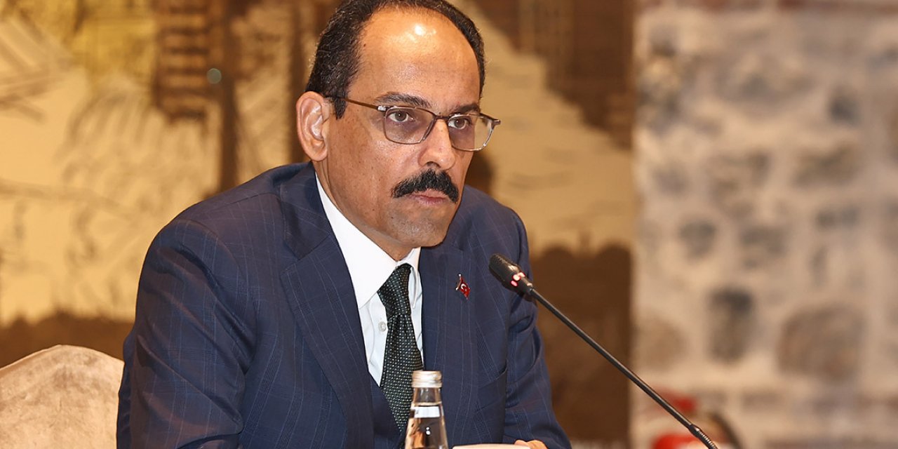 Cumhurbaşkanlığı Sözcüsü İbrahim Kalın ve Dışişleri Bakan Yardımcısı Sedat Önal, resmi temaslarda bulunmak üzere Filistin ve İsrail'e gitti.