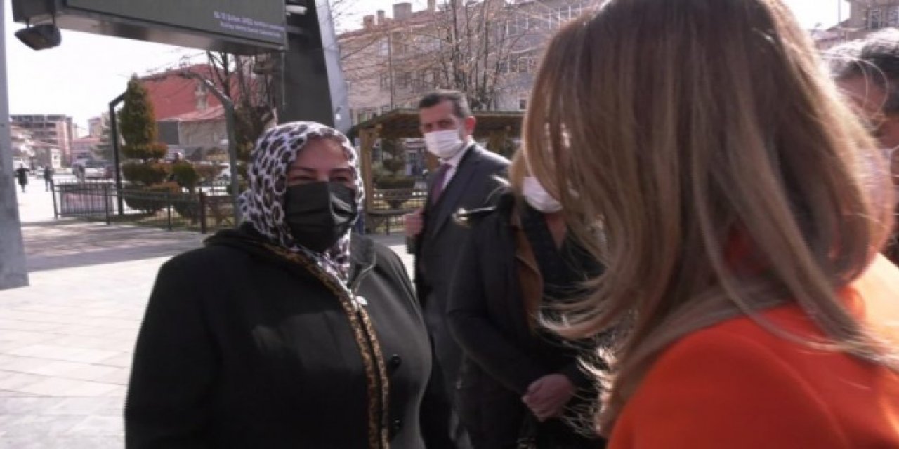 CHP heyeti 'AKP’nin kalesinde' sahaya indi: “Nefes alıyorsun o bile paralı. Cüzdanım boş. Ne yapayım ben?”