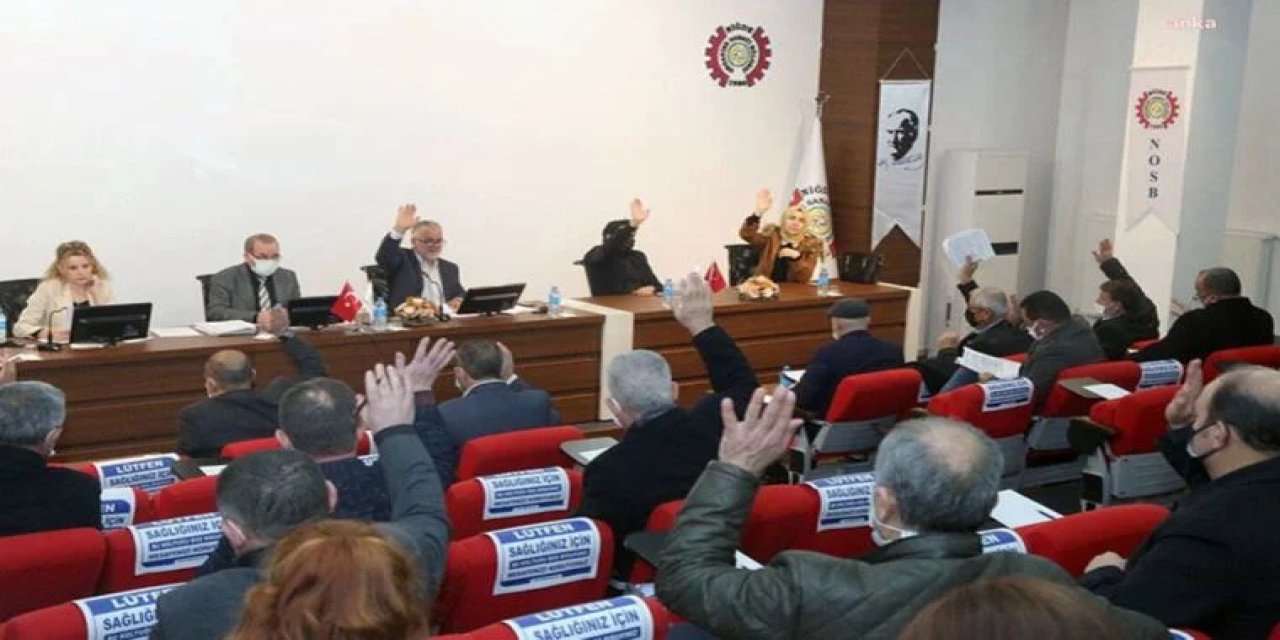 AKP ve MHP 'milyon euro'luk krediye evet dedi: 'Bedavadan biraz daha pahalı'