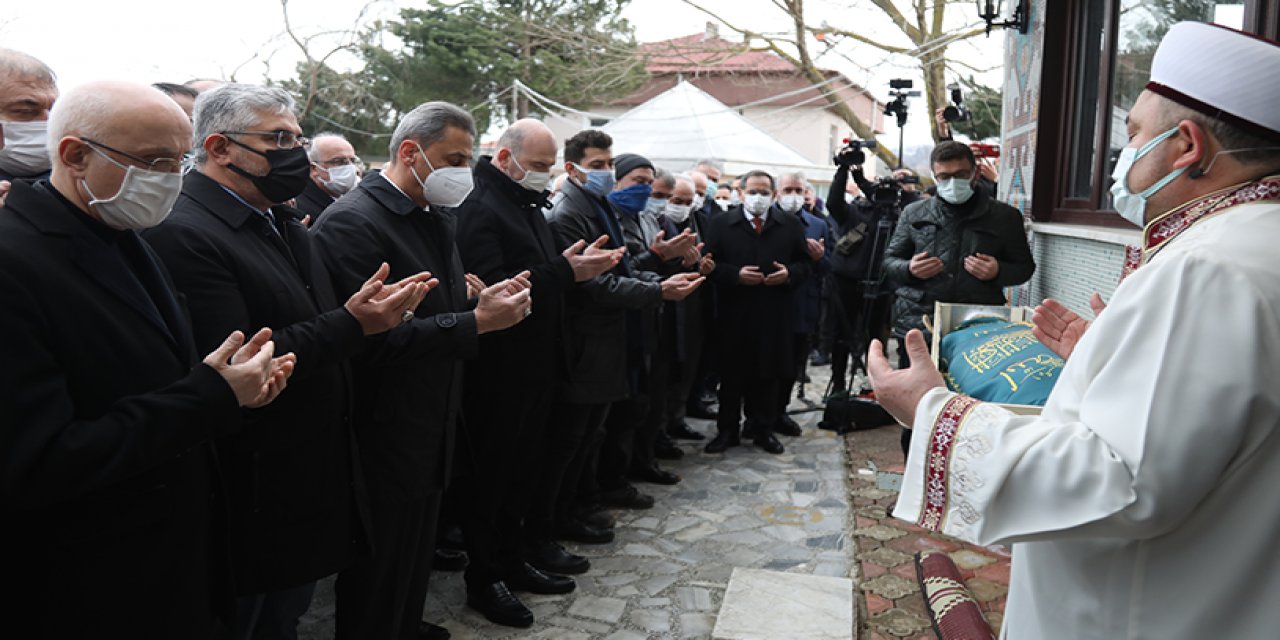 Süleyman Soylu acı gününde yalnız kaldı: Cenaze törenine hiçbir bakan gelmedi