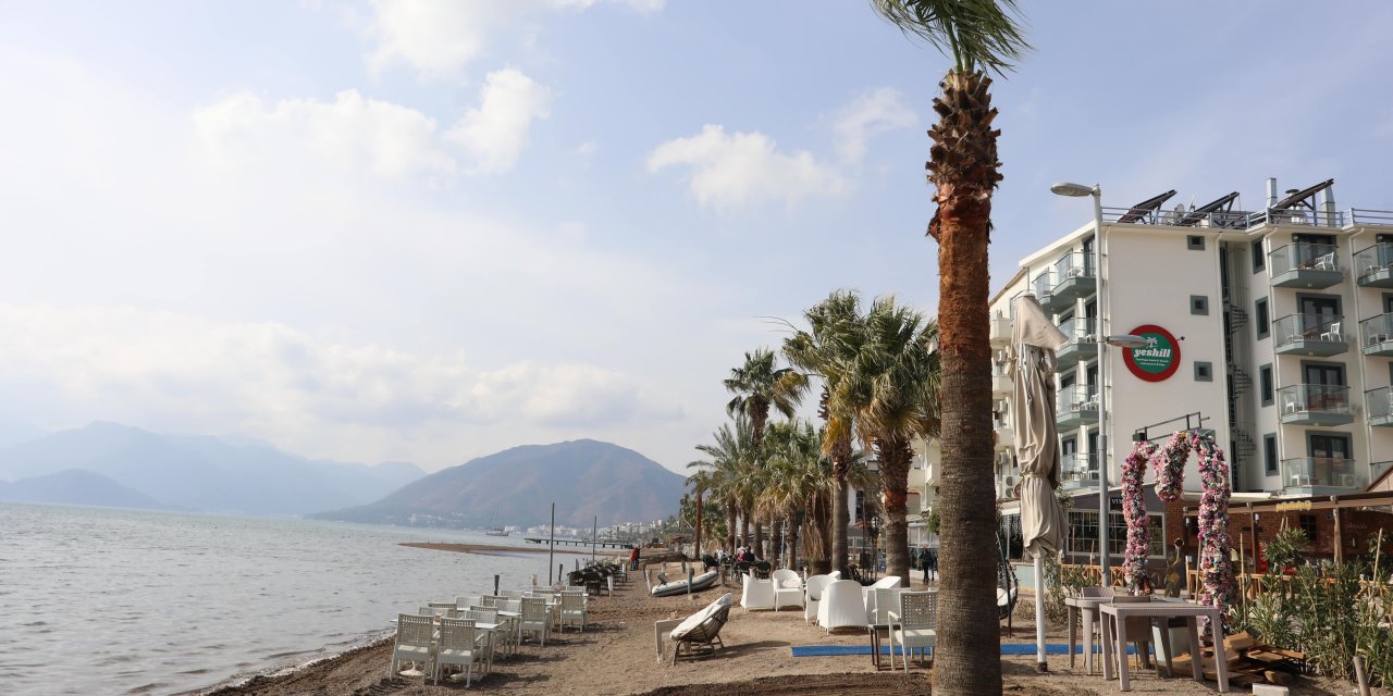 Marmaris'te sahili palmiyeler kaplayacak
