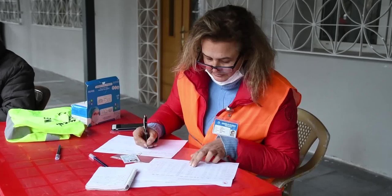 İzmir'de CHP'li Belediyeden Köylülere 30 ton gübre desteği