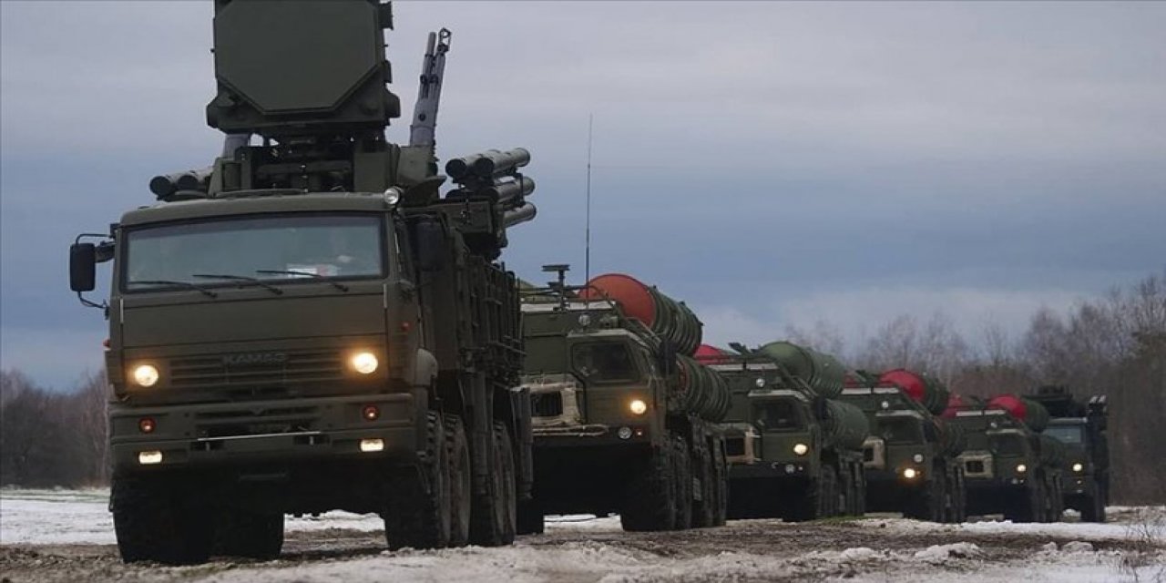 Ukrayna'nın doğusunda tansiyon yükselirken Rusya'dan gözdağı gibi nükleer tatbikat