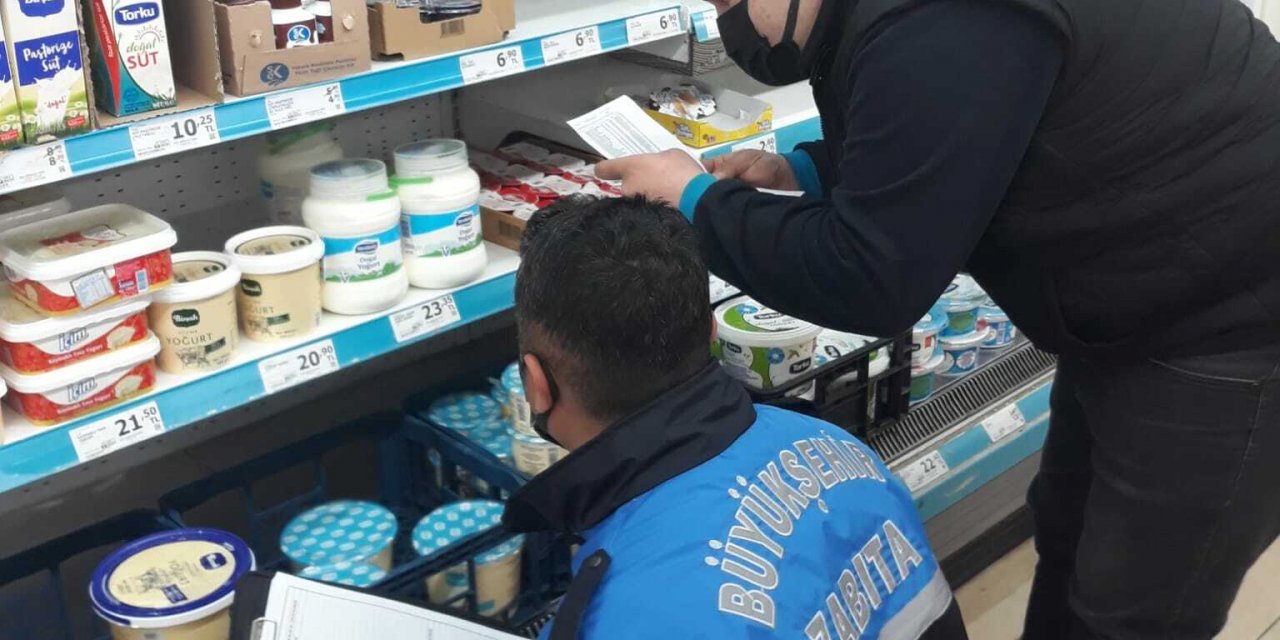 Adana Büyükşehir Zabıtası, gıdadaki KDV indirimini denetliyor