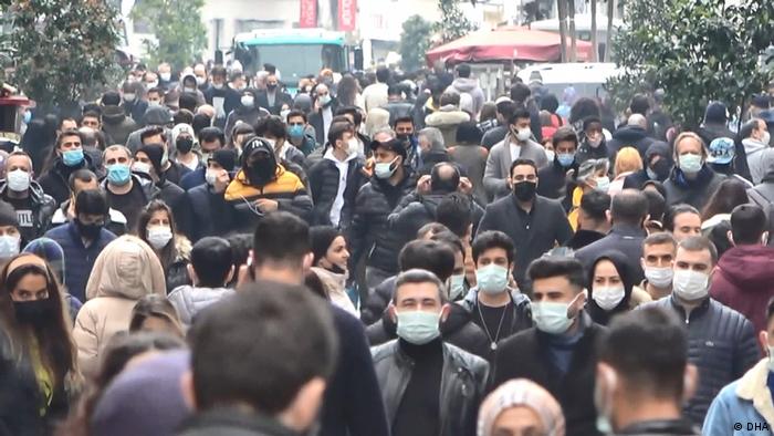 Toplantıda masaya yatırıldı: Maske ve mesafe için tarih verildi