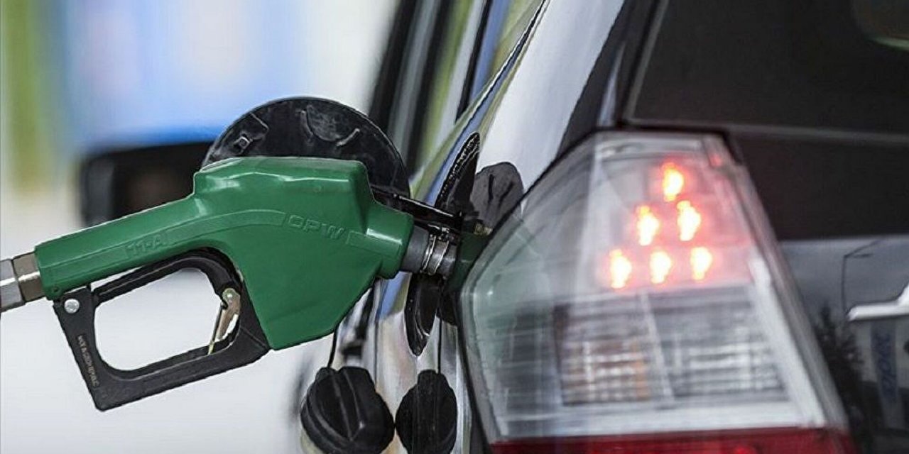 Alaattin Aktaş döviz kurlarındaki yüksek seyre işaret etti ve açıkladı: Akaryakıt fiyatlarına yeni zamlar gelecek