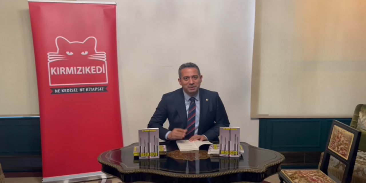 CHP'li Ali Mahir Başarır'dan Tarkan'a imzalı kitap: "Tabi ki ülkemde karanlık günler geççek"