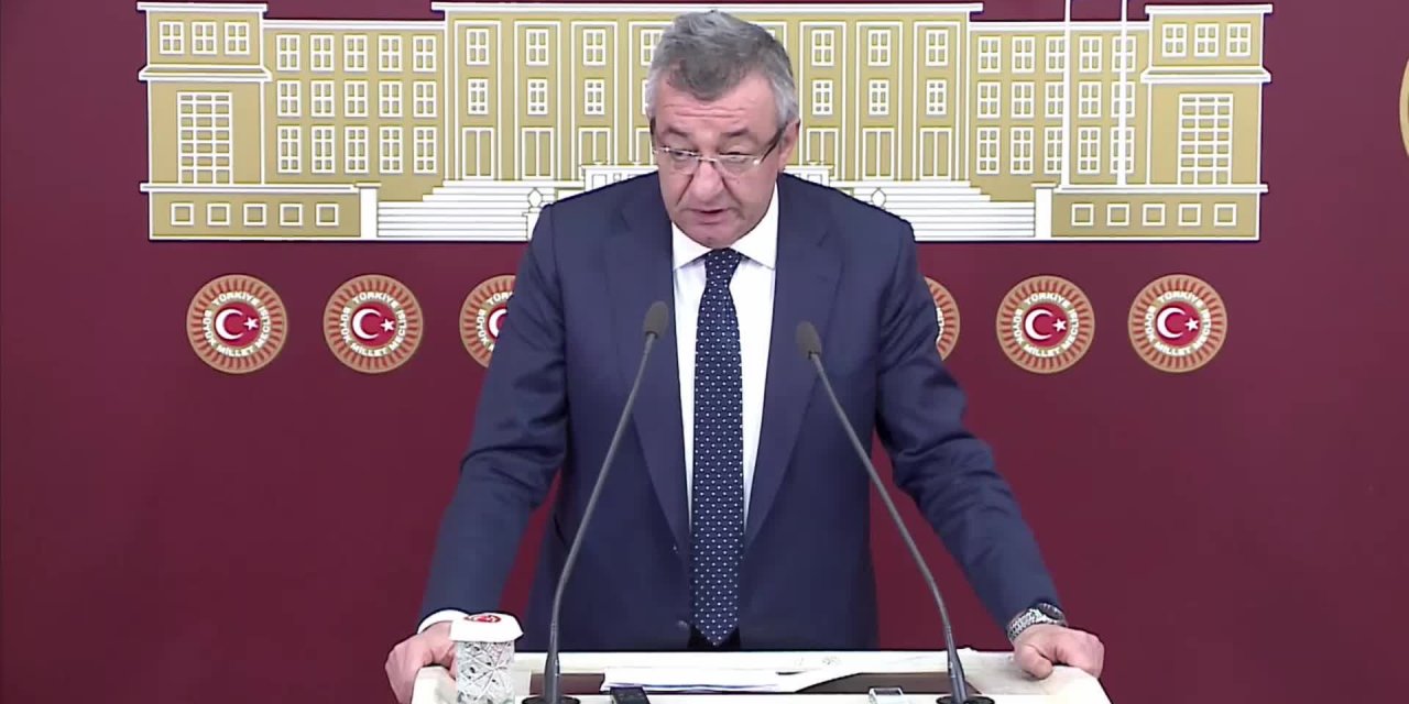 Engin Altay'dan sert sözler: "Erdoğan'ın yeni rehberi Akbaşoğlu matematiği, Yeliz kafası..."