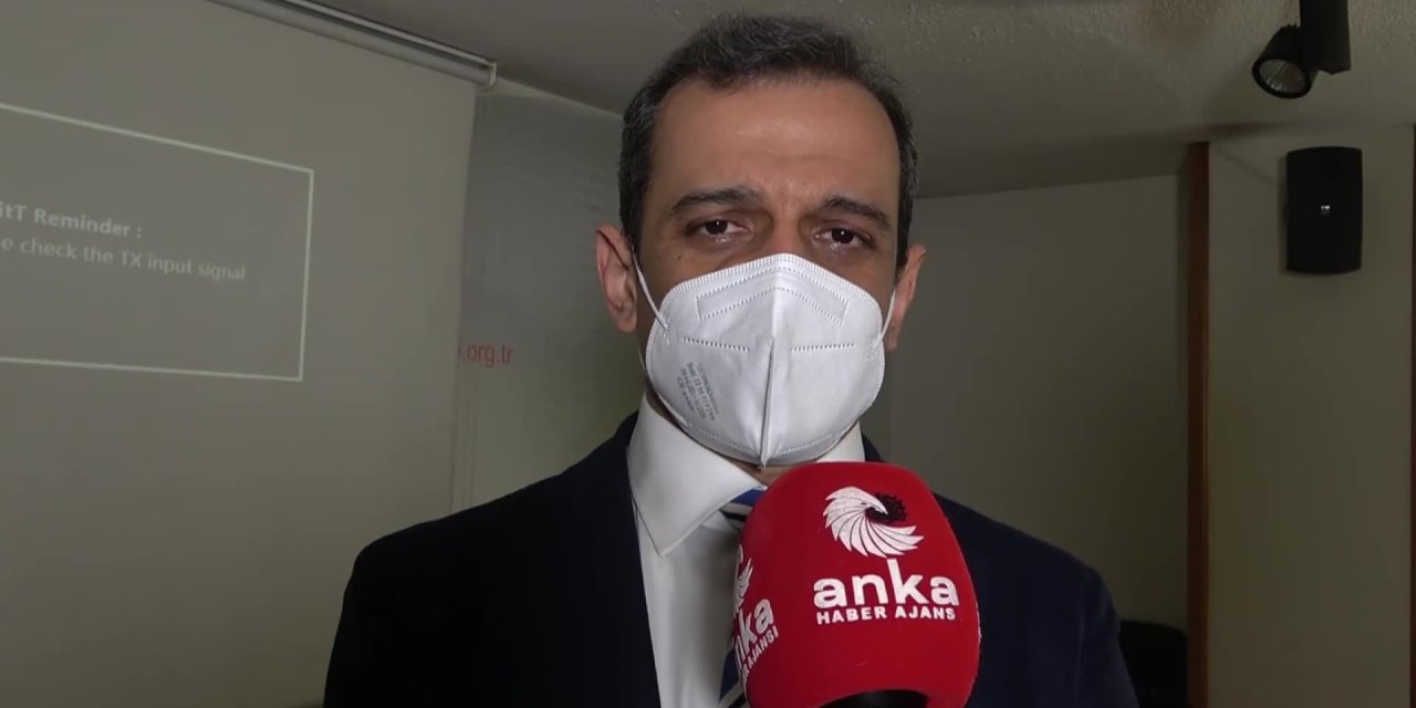 Prof. Dr. Alpay Azap: "Maskeden vazgeçmek gibi bir şansımız yok"