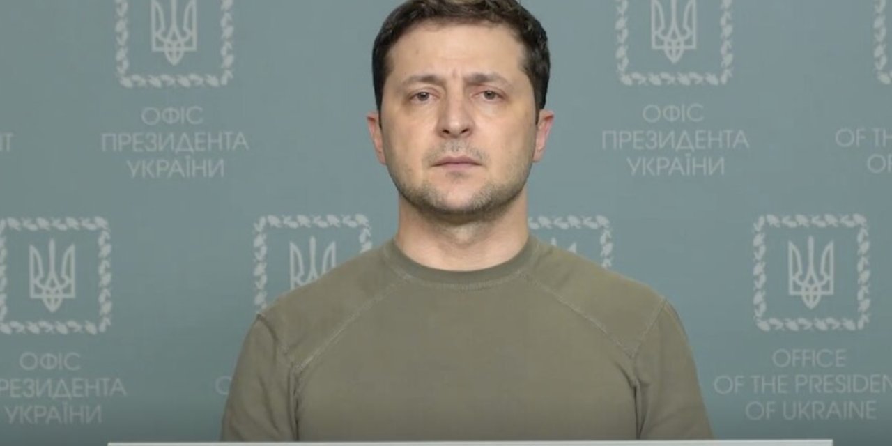 Zelenskiy’nin konuşmasını çevirirken gözyaşlarına hakim olamadı