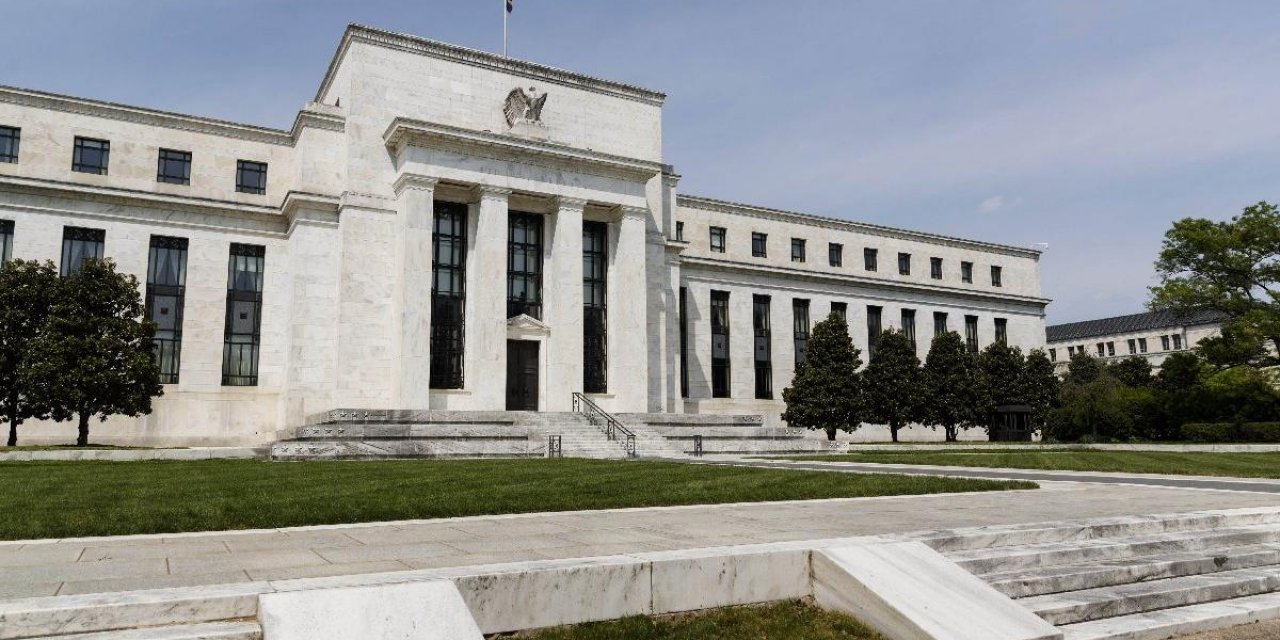 Fed'den faiz açıklaması: "Belirsizlik yaratıyor"