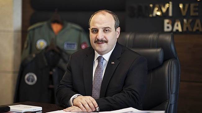 Bakan Varank açıkladı: İlk yerli hava-hava füzelerinin bu ayın sonunda test edilmesi bekleniyor