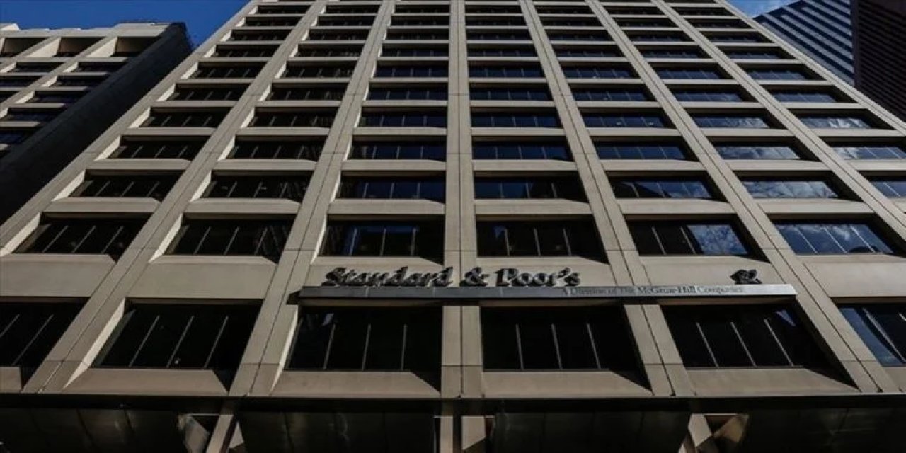 SP, Rusya'nın notunu bir kez daha düşürdü