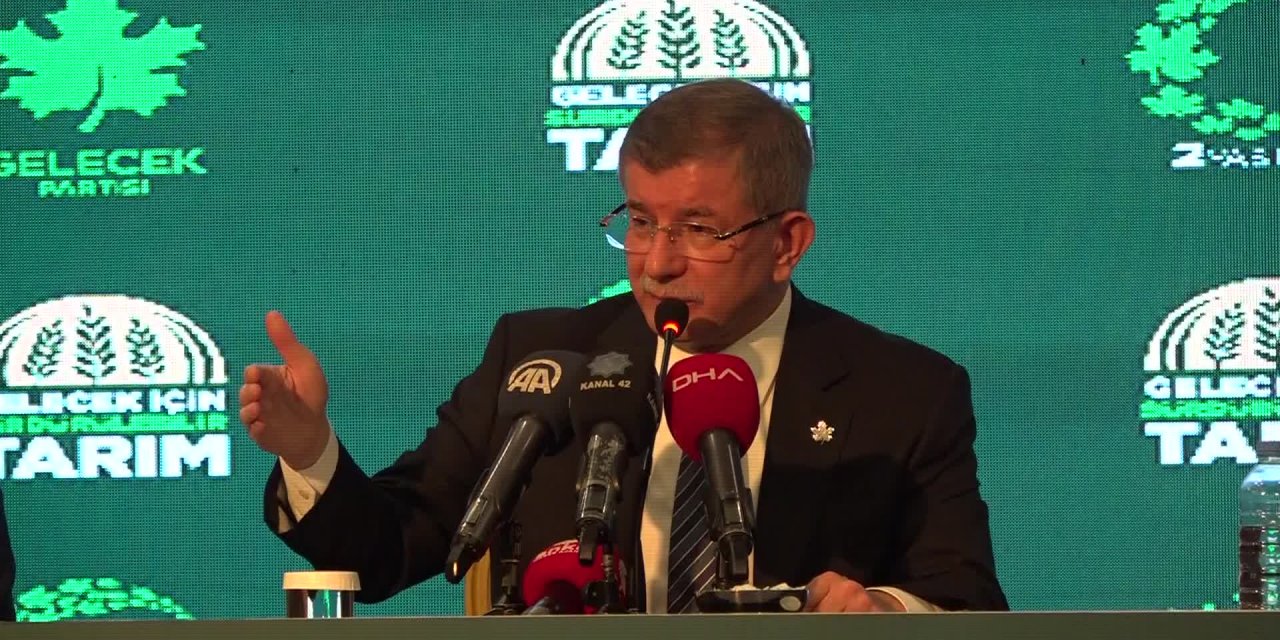 AHMET DAVUTOĞLU: "TEFECİNİN DANİSKASI BU İKTİDAR"