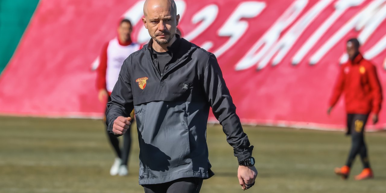 GÖZTEPE'DE, TEKNİK DİREKTÖR NESTOR EL MAESTRO İLE YOLLAR AYRILDI