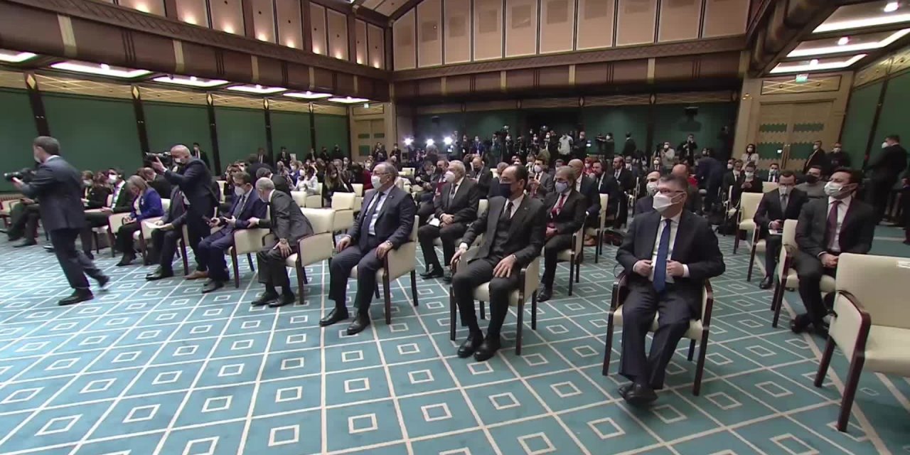 ERDOĞAN: "BU TARİHİ ZİYARETİN TÜRKİYE-İSRAİL İLİŞKİLERİNDE YENİ BİR DÖNÜM NOKTASI OLACAĞINA İNANIYORUM"