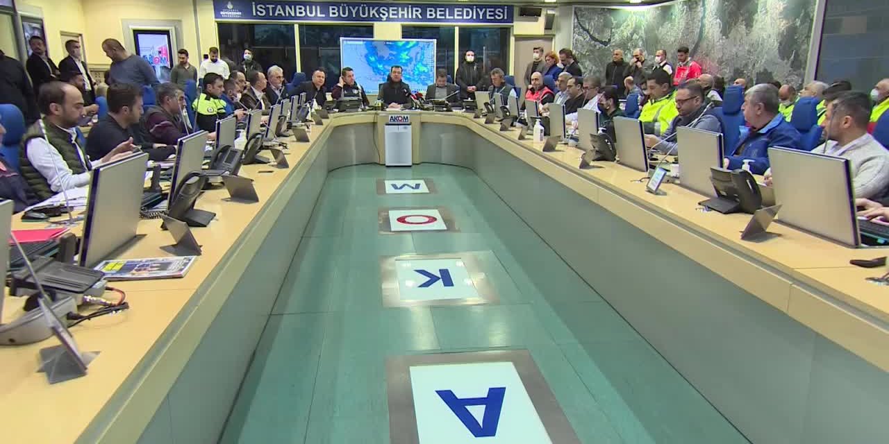 İmamoğlu: "Son 30 yılın en soğuk derecesinin ölçüldü"