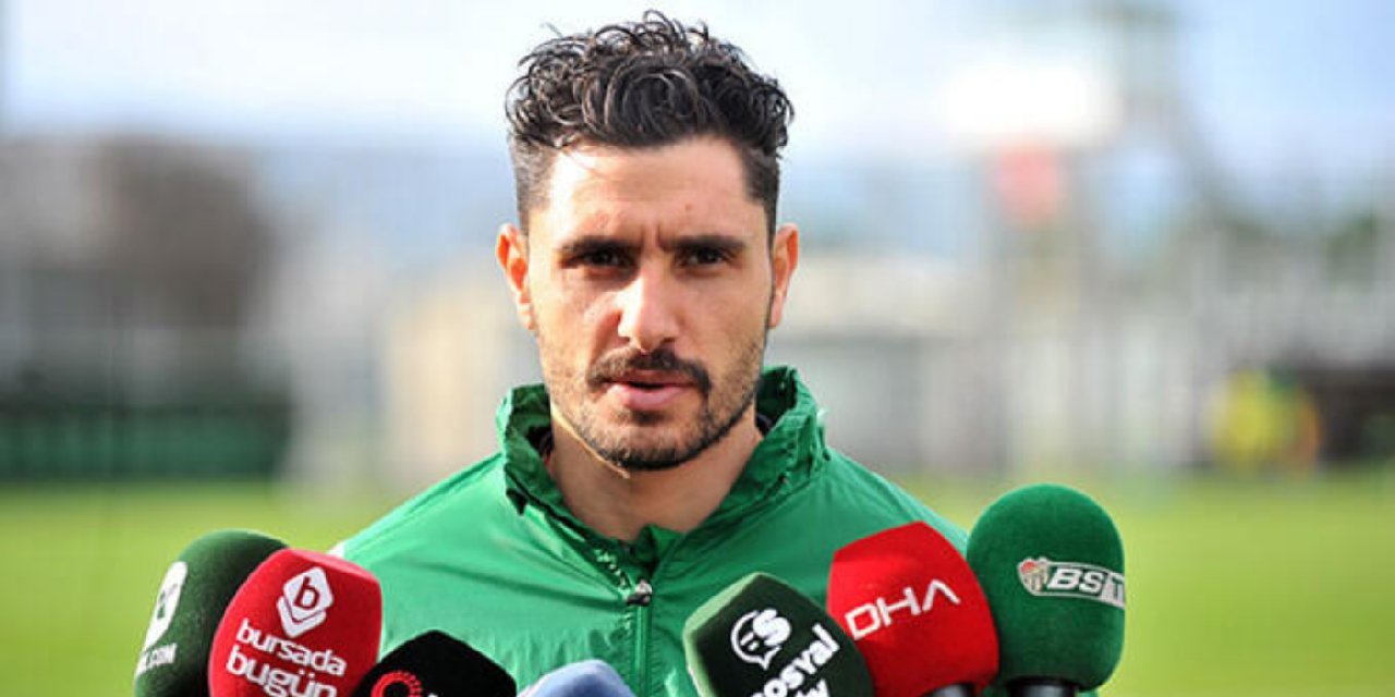 Özer Hurmacı futbolu bıraktı