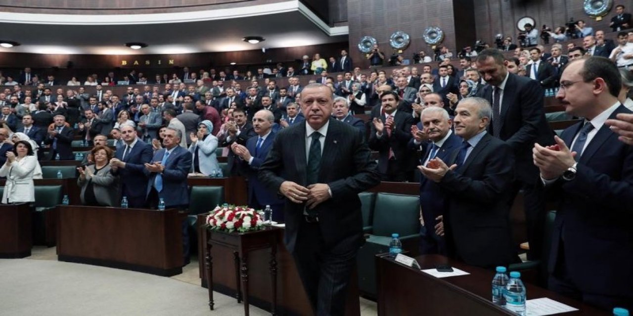 AKP kulisleri çalkalanıyor: Aylardır Erdoğan'dan yanıt alamıyorlar