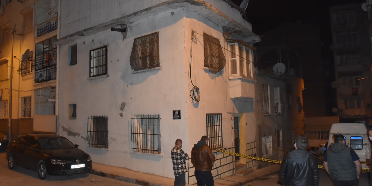 İzmir'de, bir eve düzenlenen silahlı saldırıda 1 kişi yaralandı