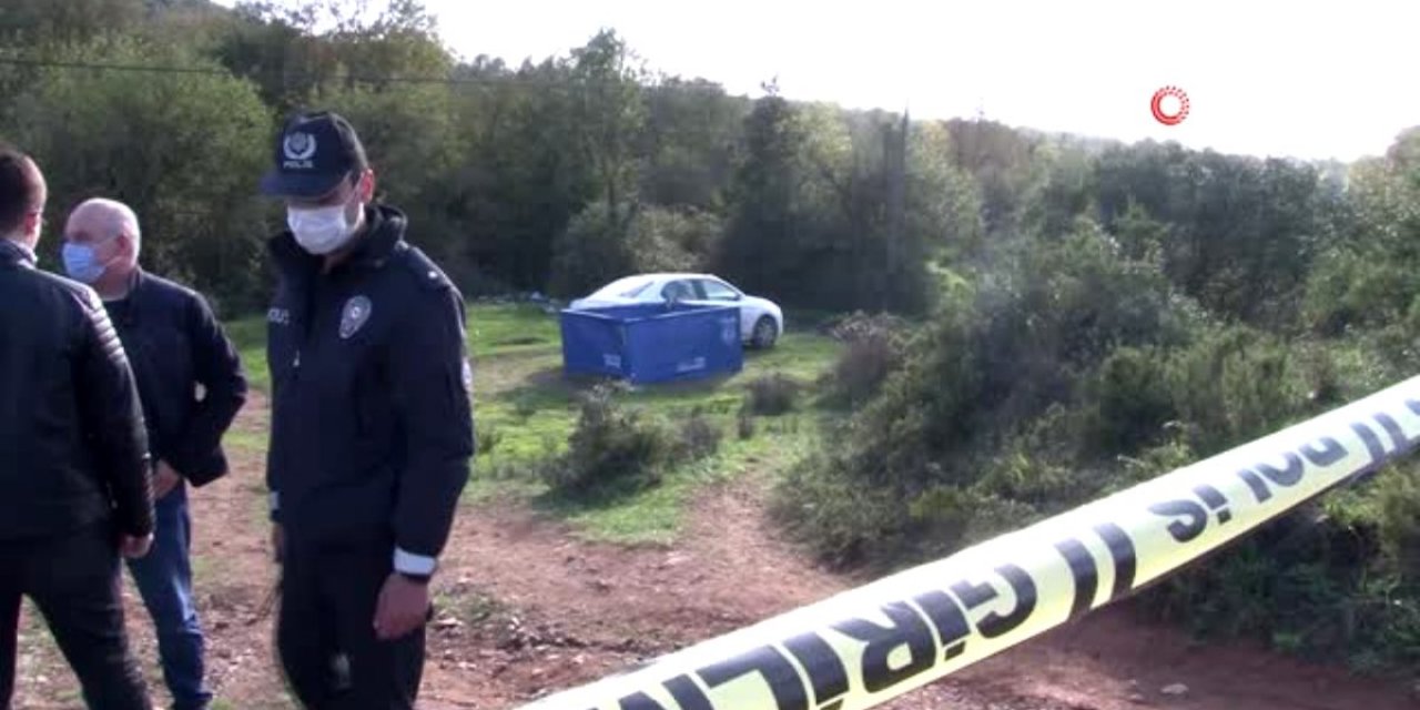 ERKEK CESEDİ BULUNDUTUZLA'DA ORMANLIK ALANDA