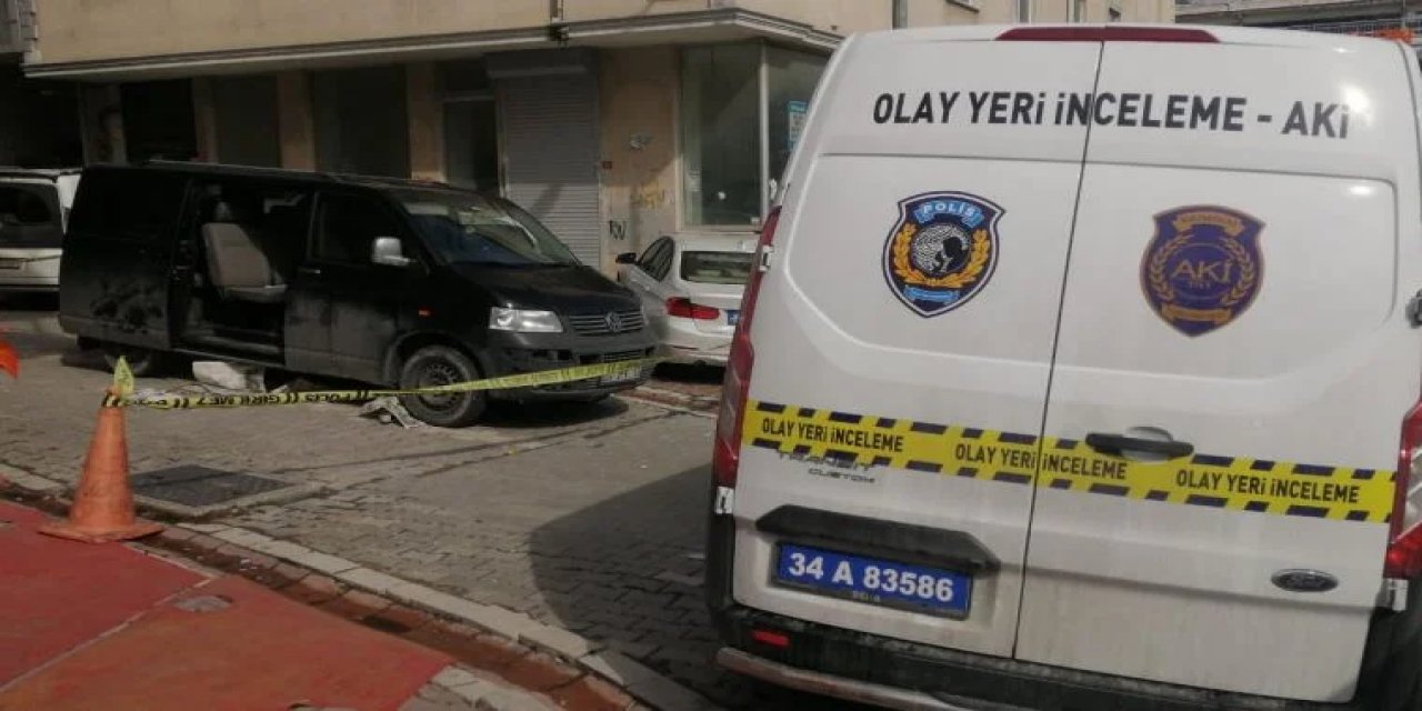 Esenyurt'ta minibüsün altında kalan 3 yaşındaki çocuk hayatını kaybetti