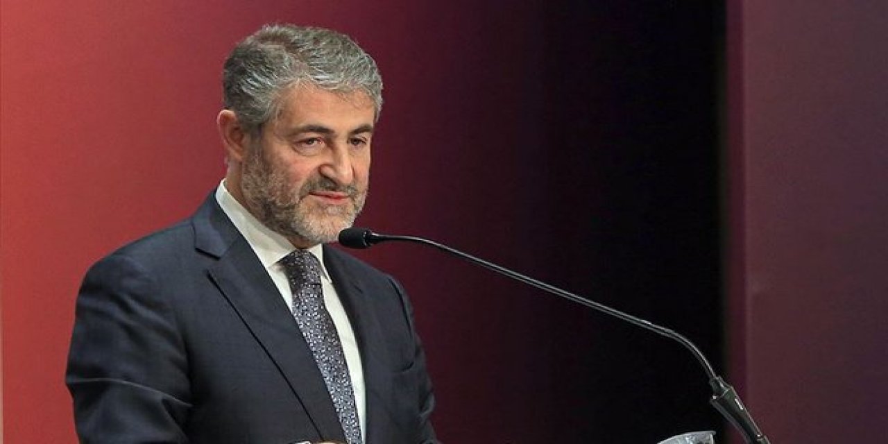 Bakan Nebati'den akaryakıt açıklaması