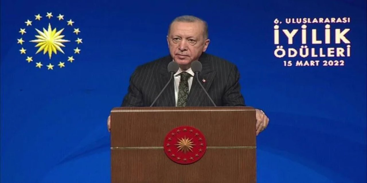 Erdoğan yine Kılıçdaroğlu'nu hedef aldı! "Diyarbakır'a gidip ittifak ortaklarından ürktükleri için anaların kapısını çalmaktan korkan..."
