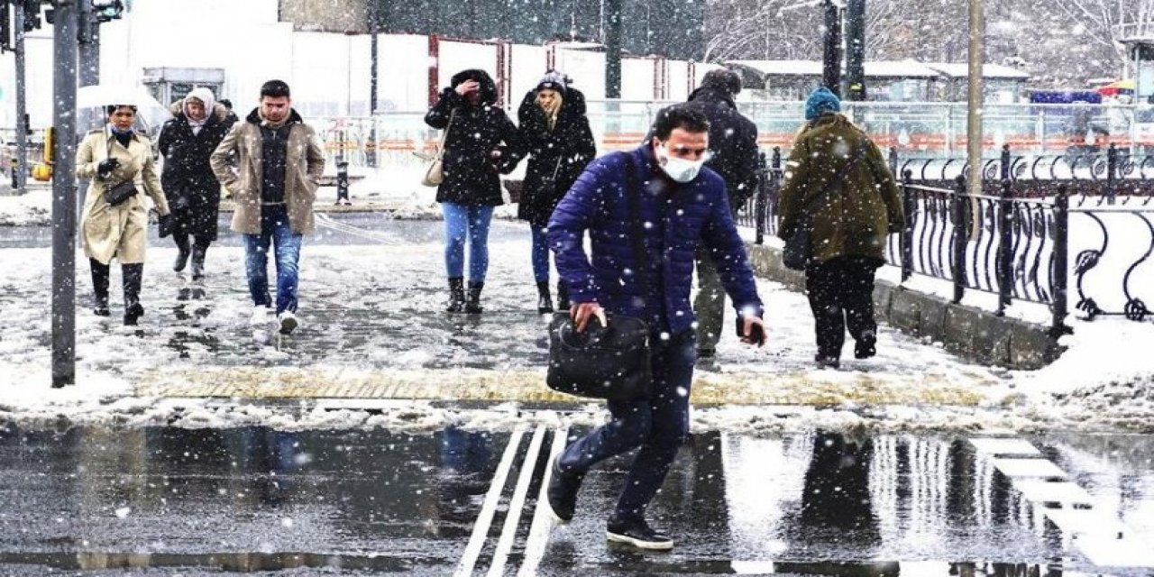 Kar tüm yurdu sarıyor: Meteoroloji’den 3 uyarı birden